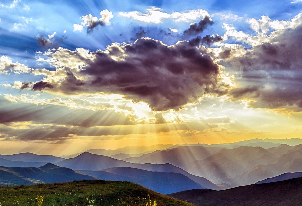 Kao da je već tu dan Gospodinov...